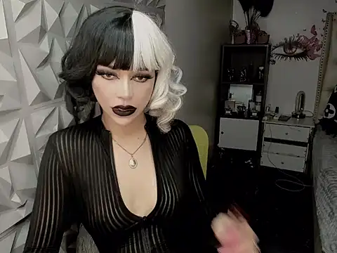 janecomander online show from June 18, 2026, 4:57 am