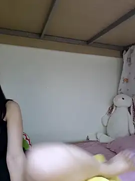 Baby-ladytits2025 online show from September 16, 2025, 3:35 pm