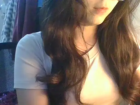 Snapshot of Linzly chatting on November 14, 2025, 5:00 pm Linzly online show from November 14, 2025, 5:00 pm