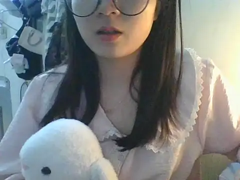 Snapshot of Linzly chatting on November 27, 2025, 4:31 pm Linzly online show from November 27, 2025, 4:31 pm