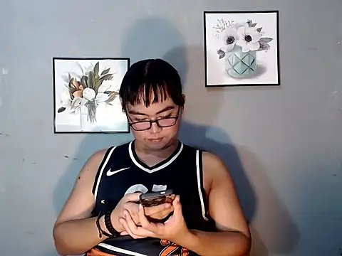 Snapshot of Asianblk_barbiedoll chatting on June 10, 2026, 2:01 am Asianblk barbiedoll online show from June 10, 2026, 2:01 am