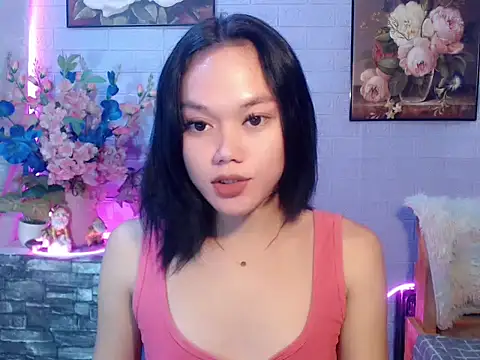 sexybabewarrior online show from July 14, 2026, 7:41 pm