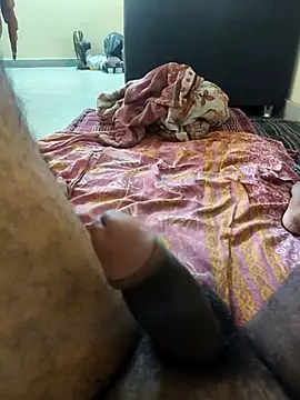 vichuhot online show from December 16, 2025, 8:30 am