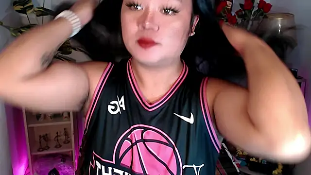 Snapshot of YourSweet-mich chatting on September 27, 2025, 7:24 am YourSweet-mich online show from September 27, 2025, 7:24 am