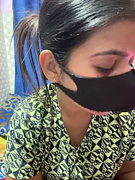 Hot Jaanvi  online show from February 28, 2026, 4:02 am