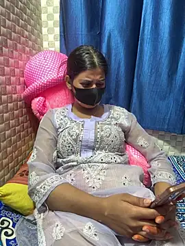 Hot Jaanvi  online show from March 3, 2026, 6:19 am