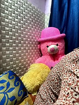 Hot Jaanvi  online show from March 15, 2026, 3:51 pm