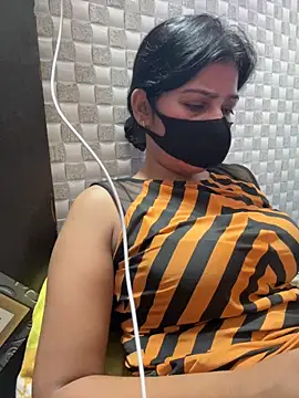 Hot Jaanvi  online show from June 5, 2026, 9:37 am