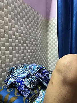 Hot Jaanvi  online show from July 12, 2026, 4:09 pm