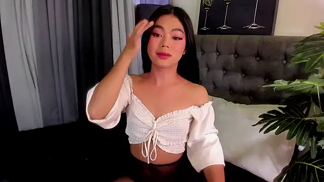 AsianHugecockAnna online show from January 15, 2026, 11:04 am