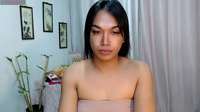 Snapshot of Herbielustts chatting on December 3, 2025, 6:39 pm Herbielustts online show from December 3, 2025, 6:39 pm