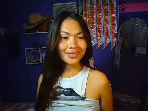 urgirljane online show from July 11, 2026, 10:55 pm