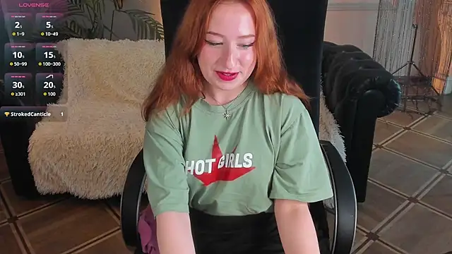 Violet Griffen online show from July 25, 2026, 3:53 pm