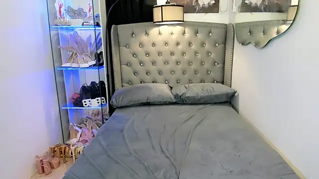 Snapshot of bigcockvenice chatting on February 11, 2026, 1:43 am bigcockvenice online show from February 11, 2026, 1:43 am