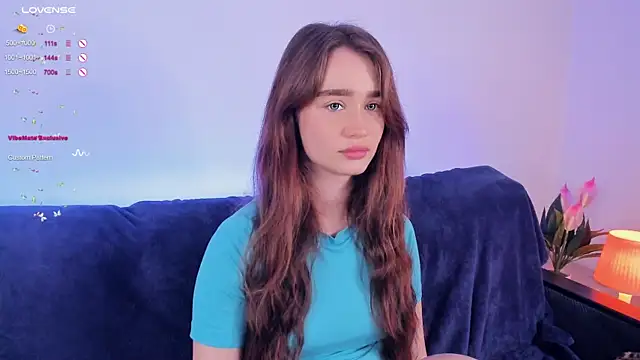 Snapshot of lovelyalivia chatting on October 3, 2025, 9:17 am lovelyalivia online show from October 3, 2025, 9:17 am