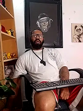 Snapshot of King_Malik chatting on November 5, 2025, 10:48 am King Malik online show from November 5, 2025, 10:48 am