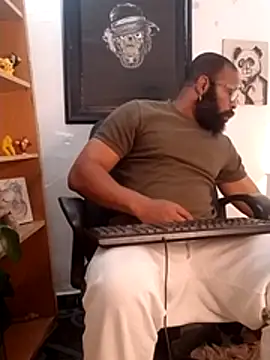 Snapshot of King_Malik chatting on November 7, 2025, 10:48 am King Malik online show from November 7, 2025, 10:48 am