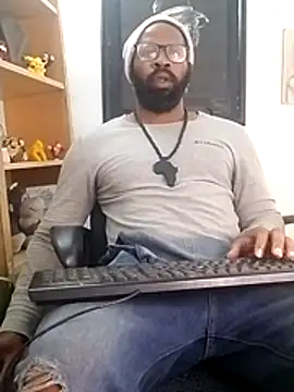 Snapshot of King_Malik chatting on November 11, 2025, 11:27 pm King Malik online show from November 11, 2025, 11:27 pm