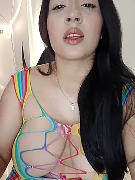 Snapshot of VALENTINA_ROUSE_ chatting on July 29, 2026, 9:57 pm VALENTINA ROUSE online show from July 29, 2026, 9:57 pm