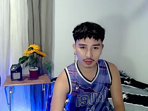 cute richard24 online show from June 15, 2026, 3:14 pm