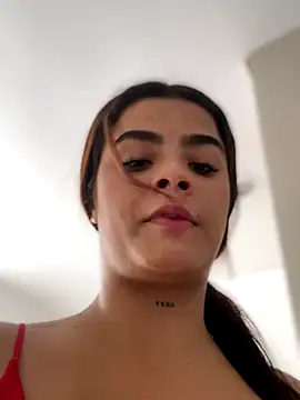 Snapshot of Kaily_Sweet16 chatting on October 10, 2025, 7:57 pm Kaily Sweet16 online show from October 10, 2025, 7:57 pm