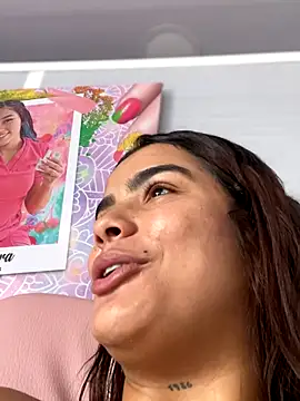 Snapshot of Kaily_Sweet16 chatting on October 17, 2025, 3:47 pm Kaily Sweet16 online show from October 17, 2025, 3:47 pm