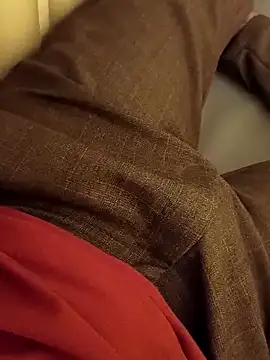 Snapshot of princemaheshboblover chatting on November 25, 2025, 2:50 pm princemaheshboblover online show from November 25, 2025, 2:50 pm