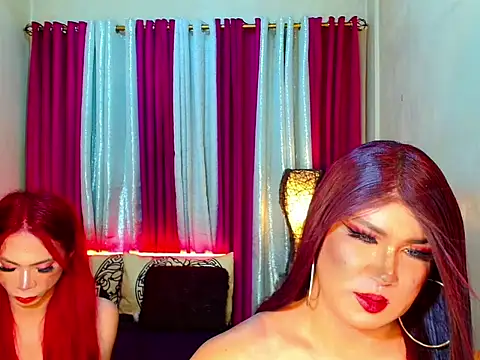 Snapshot of UnlimitedCumShow chatting on October 25, 2025, 12:34 pm UnlimitedCumShow online show from October 25, 2025, 12:34 pm