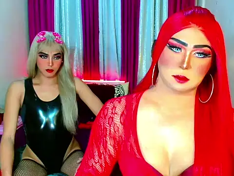 Snapshot of UnlimitedCumShow chatting on November 11, 2025, 11:27 pm UnlimitedCumShow online show from November 11, 2025, 11:27 pm