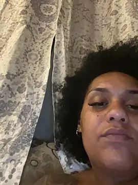 Snapshot of morenaluaa chatting on October 21, 2025, 12:55 am morenaluaa online show from October 21, 2025, 12:55 am