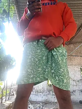 Snapshot of Sunny_cute_love chatting on November 19, 2025, 3:06 am Sunny cute love online show from November 19, 2025, 3:06 am