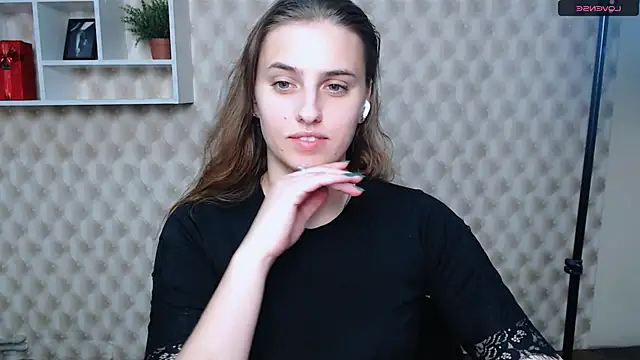 Snapshot of AmandaDimond_ chatting on September 9, 2025, 10:37 am AmandaDimond online show from September 9, 2025, 10:37 am