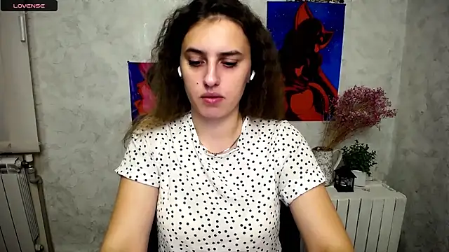 Snapshot of AmandaDimond_ chatting on September 29, 2025, 7:57 am AmandaDimond online show from September 29, 2025, 7:57 am