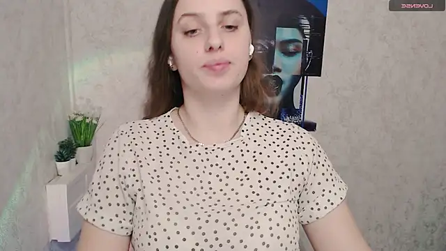 AmandaDimond  online show from February 20, 2026, 1:22 pm