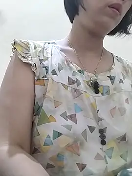 love sexy090 online show from April 29, 2026, 12:05 am