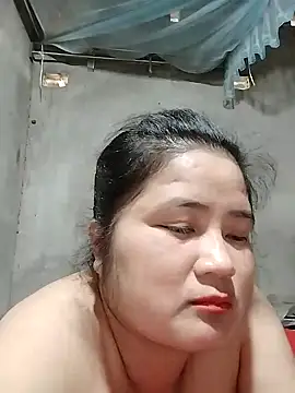 Snapshot of BigBoobs186 chatting on October 9, 2025, 3:04 am BigBoobs186 online show from October 9, 2025, 3:04 am