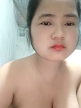 Snapshot of BigBoobs186 chatting on November 5, 2025, 9:15 pm BigBoobs186 online show from November 5, 2025, 9:15 pm