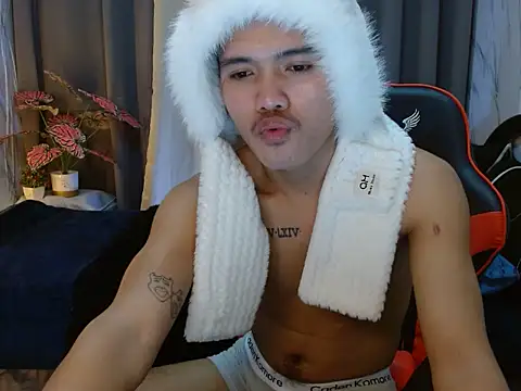 YourNaughtyTwink 69 online show from March 17, 2026, 4:17 am