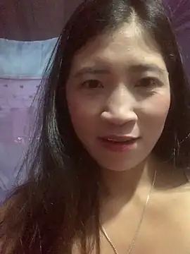 Snapshot of ThiHa003 chatting on November 12, 2025, 2:56 am ThiHa003 online show from November 12, 2025, 2:56 am
