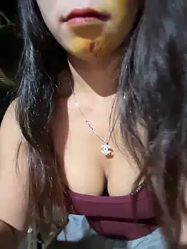 Snapshot of ThiHa003 chatting on February 20, 2026, 3:25 am ThiHa003 online show from February 20, 2026, 3:25 am