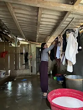 Snapshot of ThiHa003 chatting on February 23, 2026, 5:27 am ThiHa003 online show from February 23, 2026, 5:27 am