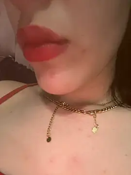 Mimisixo online show from May 19, 2026, 1:56 am