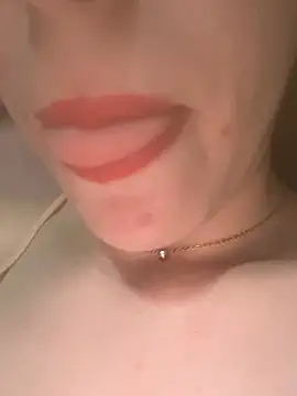 Mimisixo online show from May 27, 2026, 2:08 am