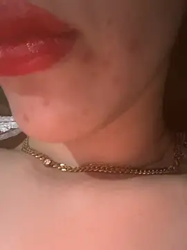 Mimisixo online show from June 25, 2026, 1:27 am