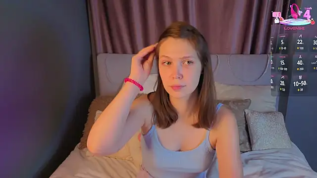 BeatrixCarIeton online show from September 19, 2025, 6:52 pm