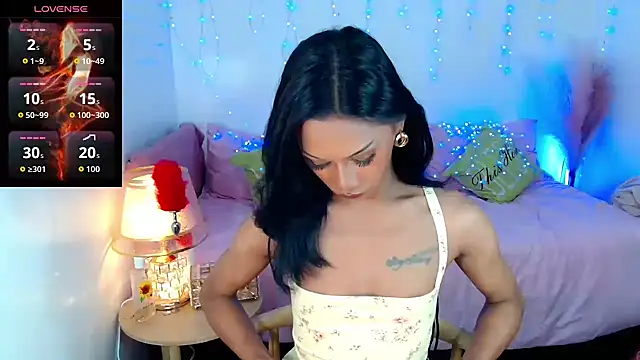 sassylatina online show from October 20, 2025, 4:07 pm