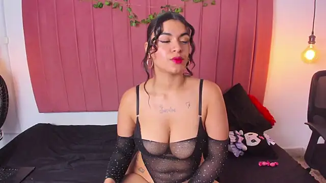 ana foxi online show from June 11, 2026, 11:03 pm
