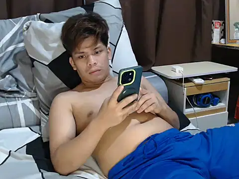 cumwhat me online show from June 10, 2026, 7:24 pm