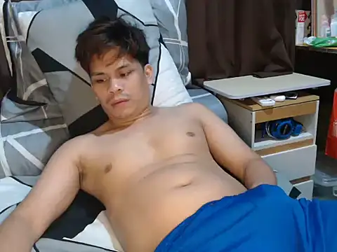 cumwhat me online show from June 12, 2026, 5:12 pm