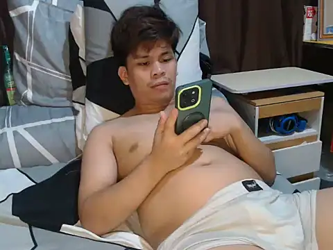 cumwhat me online show from June 13, 2026, 6:33 am
